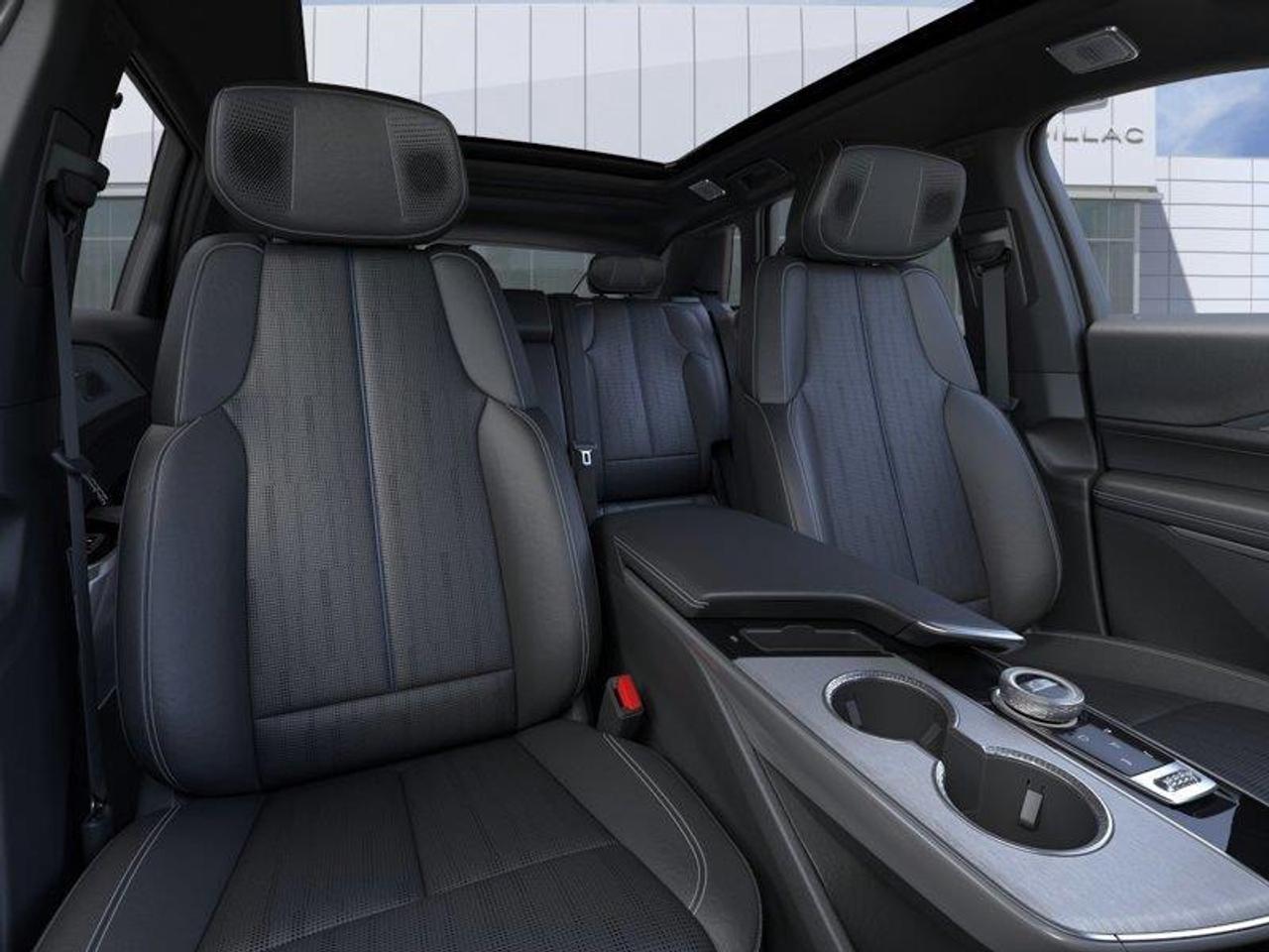 2027 Cadillac LYRIQ V 4dr Photo