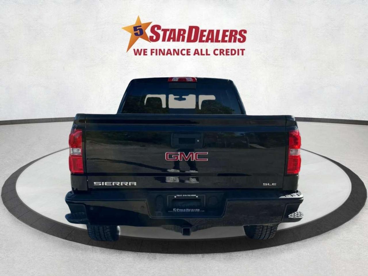 2017 GMC Sierra 1500 SLE/Z71/ELEVATION/V8/AWD/WE FINANCE ALL CREDIT! Photo