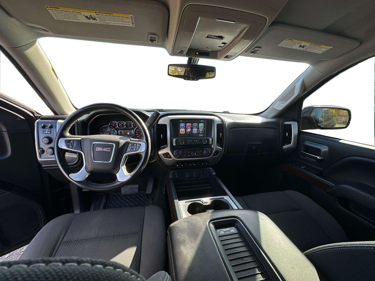 2017 GMC Sierra 1500 SLE/Z71/ELEVATION/V8/AWD/WE FINANCE ALL CREDIT! Photo