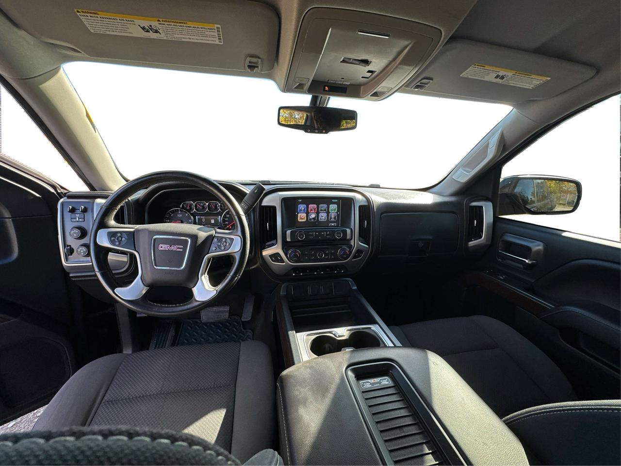 2017 GMC Sierra 1500 SLE/Z71/ELEVATION/V8/AWD/WE FINANCE ALL CREDIT! Photo