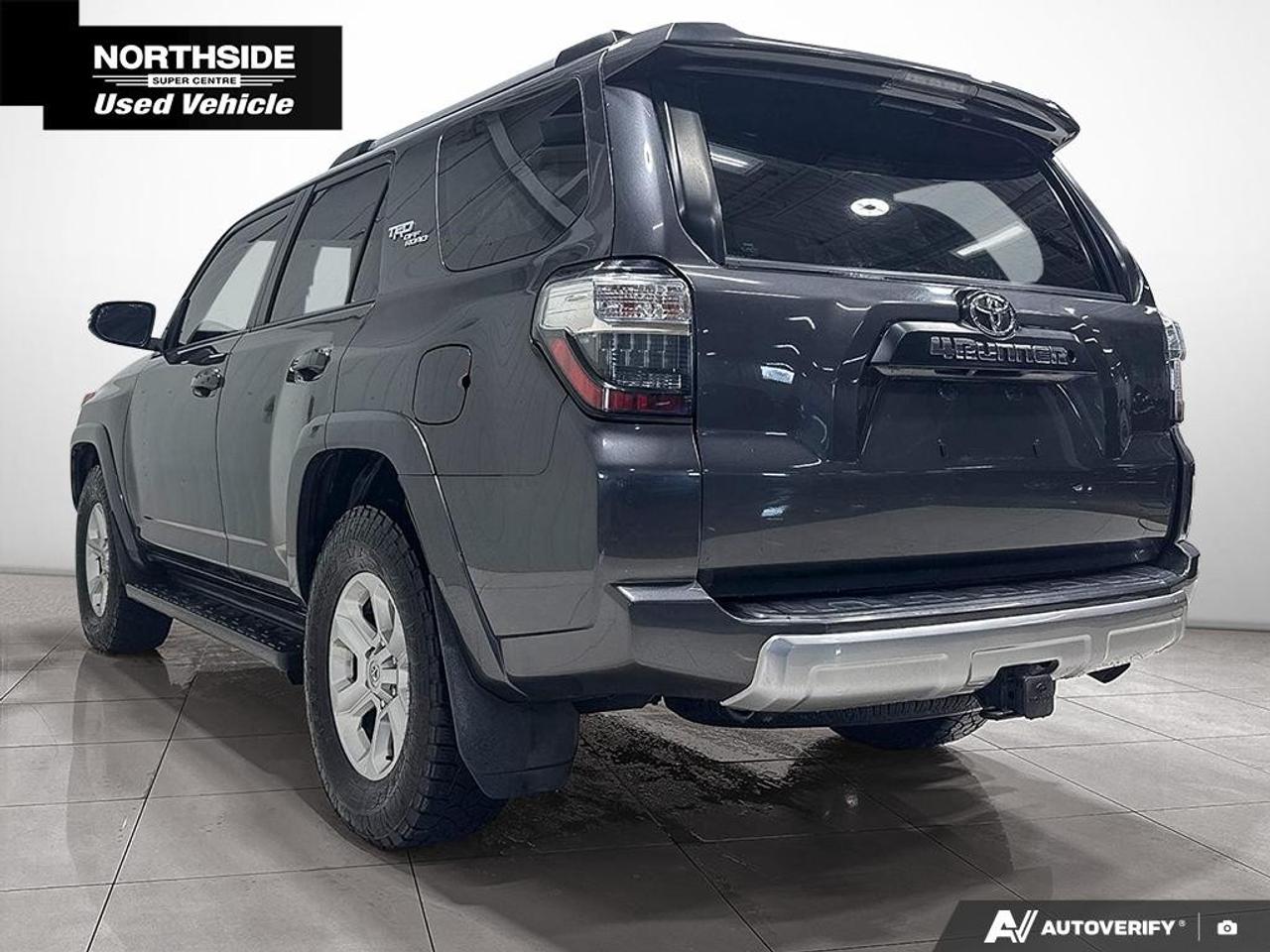 2018 Toyota 4Runner 4WD Photo4