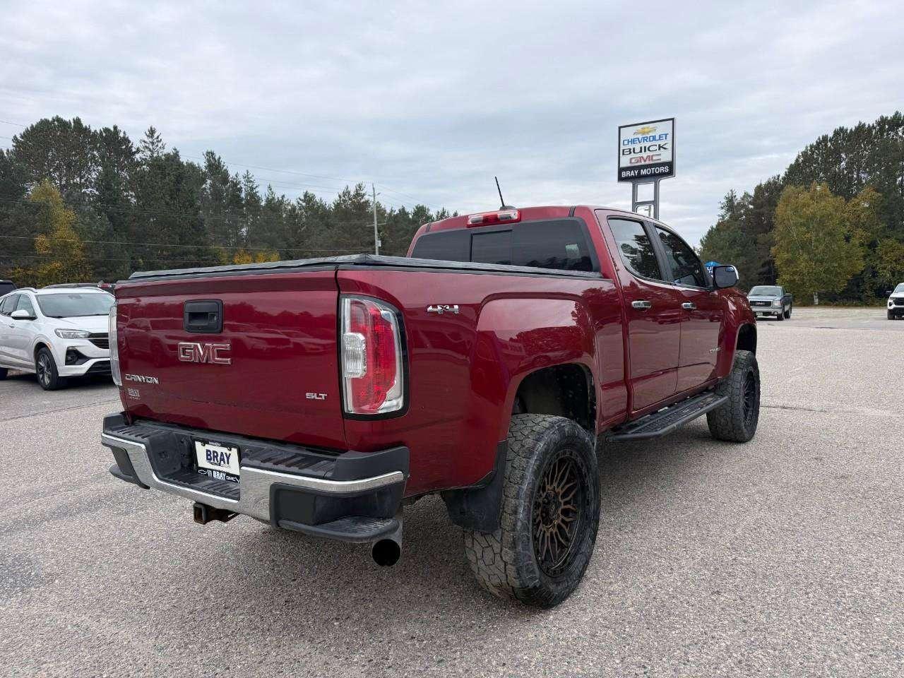 2018 GMC Canyon BRAY ORIGINAL. RUNNING BOARDS. BEDLINER. TONNEAU COVER. HEAVY DUTY TRAILERING PKG. CERTIFIED. Photo