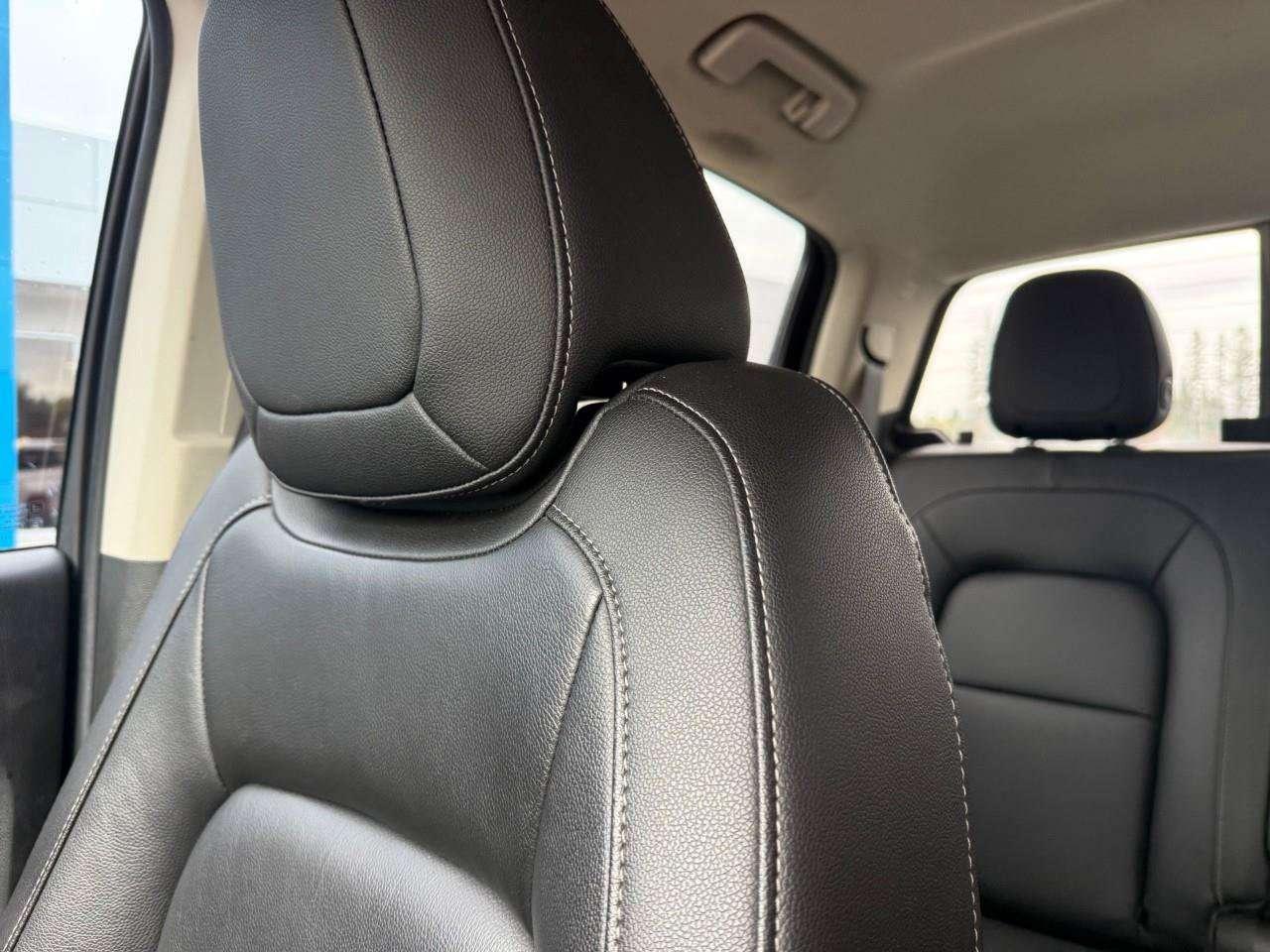 2018 GMC Canyon BRAY ORIGINAL. RUNNING BOARDS. BEDLINER. TONNEAU COVER. HEAVY DUTY TRAILERING PKG. CERTIFIED. Photo