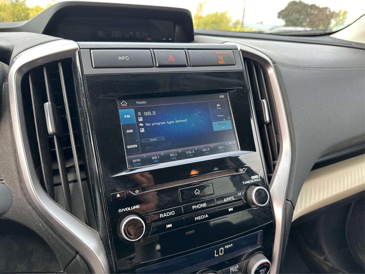 2020 Subaru ASCENT 8PASS/4WD/HEATED/BUP CAM/WE FINANCE ALL CREDIT! Photo