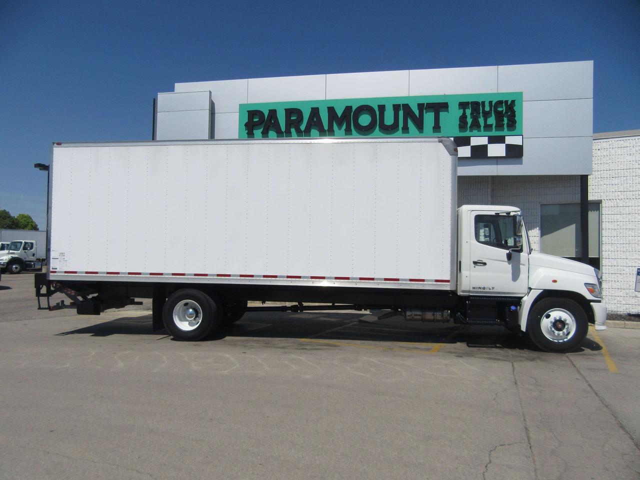 2023 Hino L7 WITH 26FT BOX LARGE ALUMINUM POWER LIFTGATE Photo