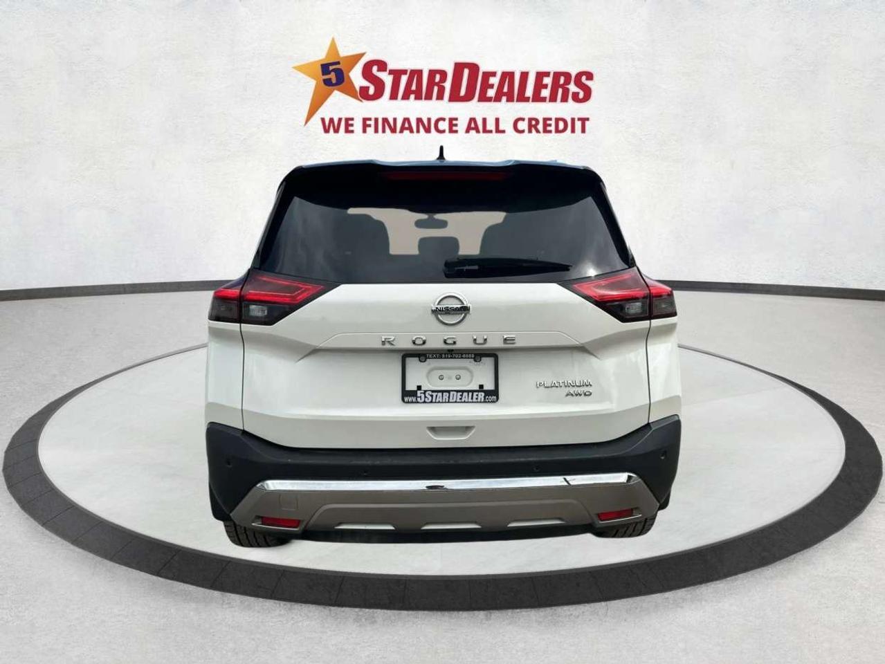 2021 Nissan Rogue PLATINUM/AWD/PANO/LOADED/WE FINANCE ALL CREDIT! Photo