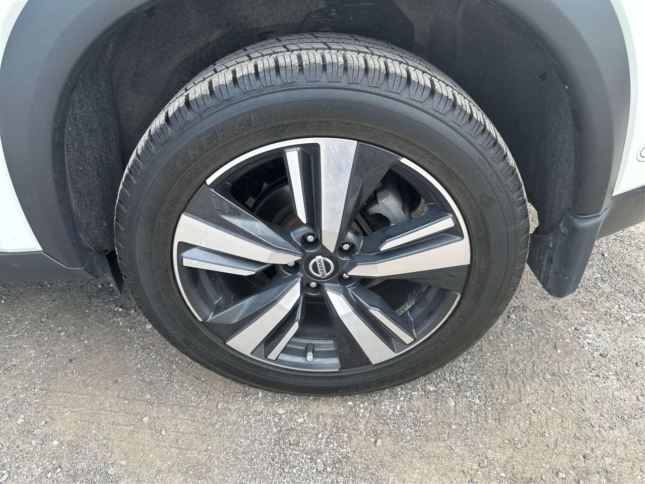 2021 Nissan Rogue PLATINUM/AWD/PANO/LOADED/WE FINANCE ALL CREDIT! Photo