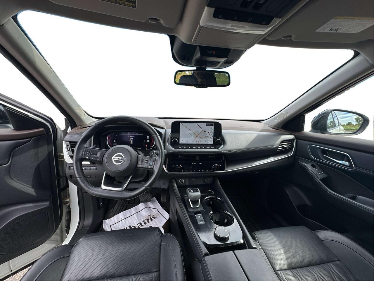 2021 Nissan Rogue PLATINUM/AWD/PANO/LOADED/WE FINANCE ALL CREDIT! Photo