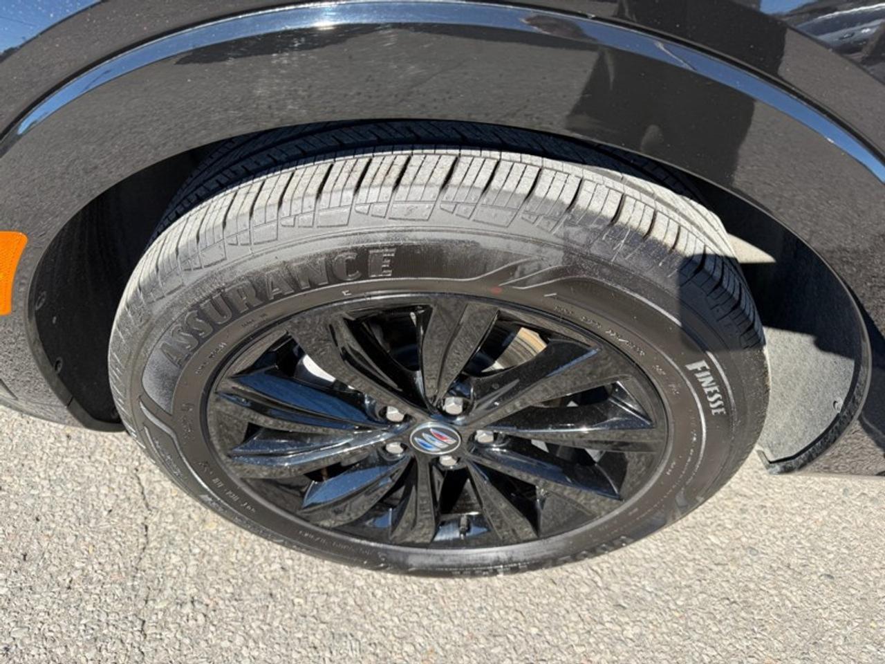 2025 Buick Envista FWD 4dr Sport Touring Photo