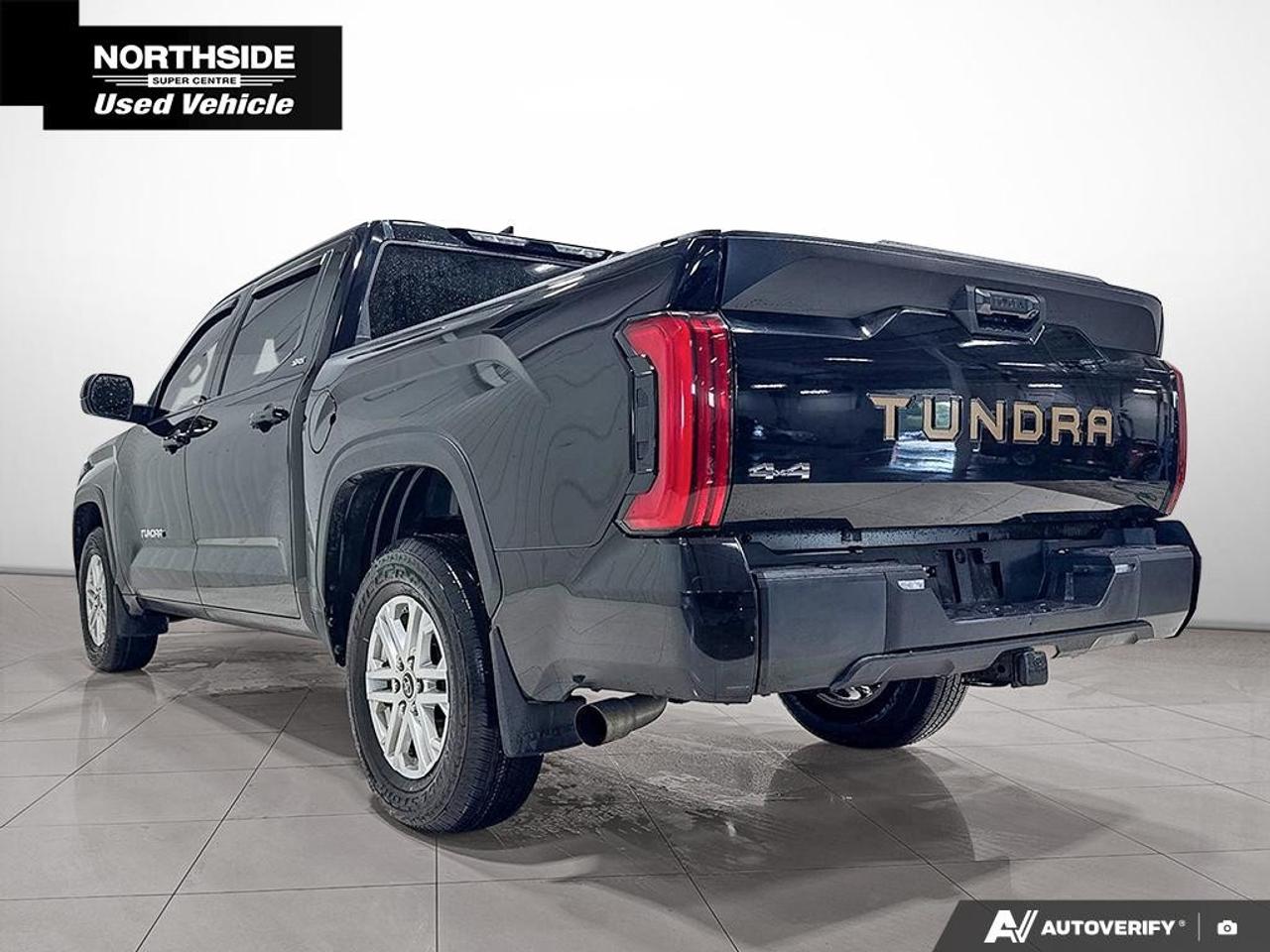 2022 Toyota Tundra 4x4 Crewmax SR Photo4