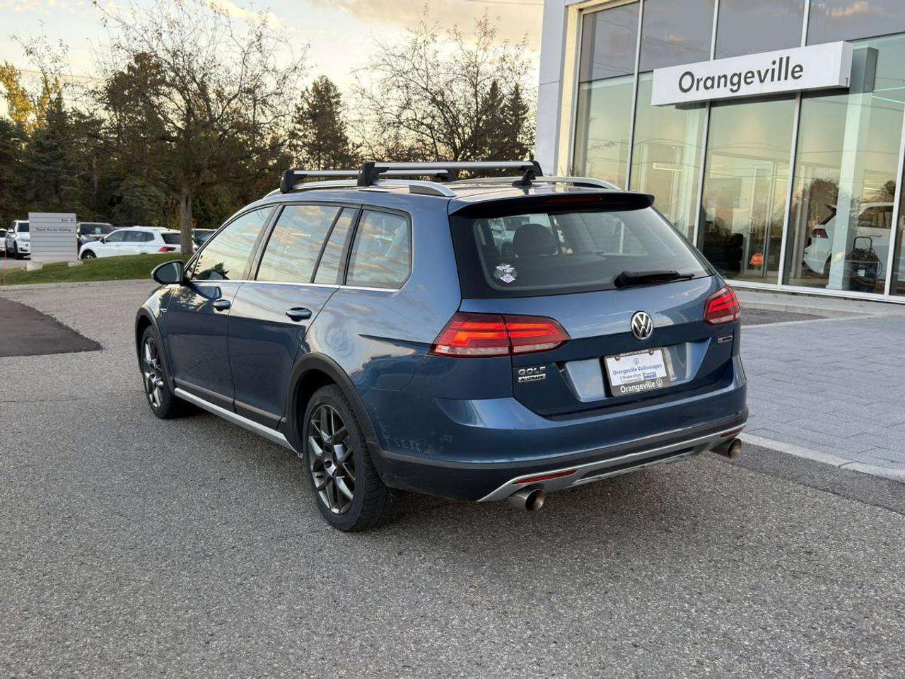 2019 Volkswagen Golf AS-TRADED, APPLE CARPLAY, AWD, SUNROOF Photo