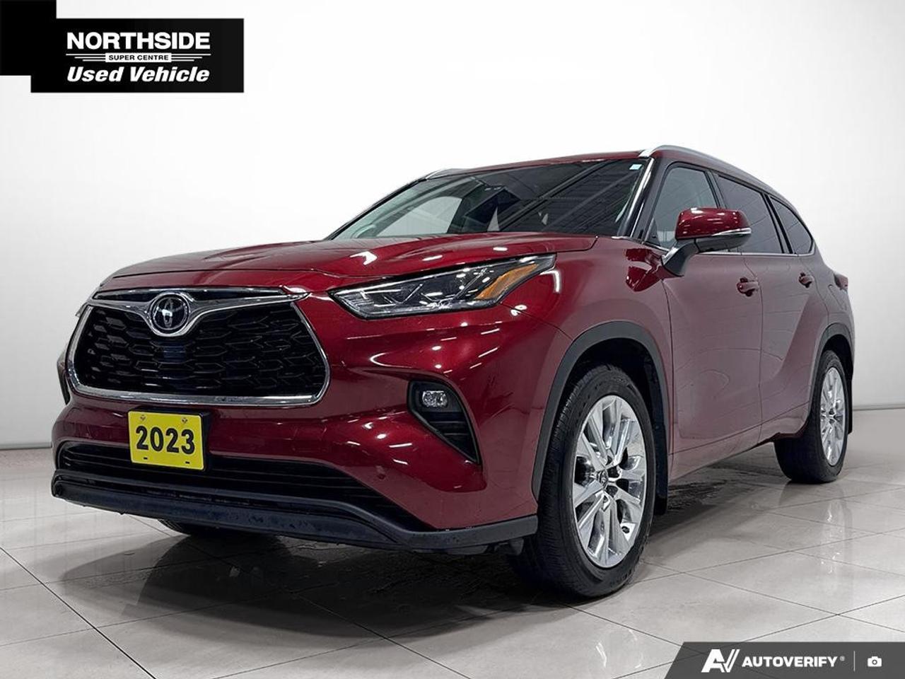 2023 Toyota Highlander LIMITED AWD Photo0