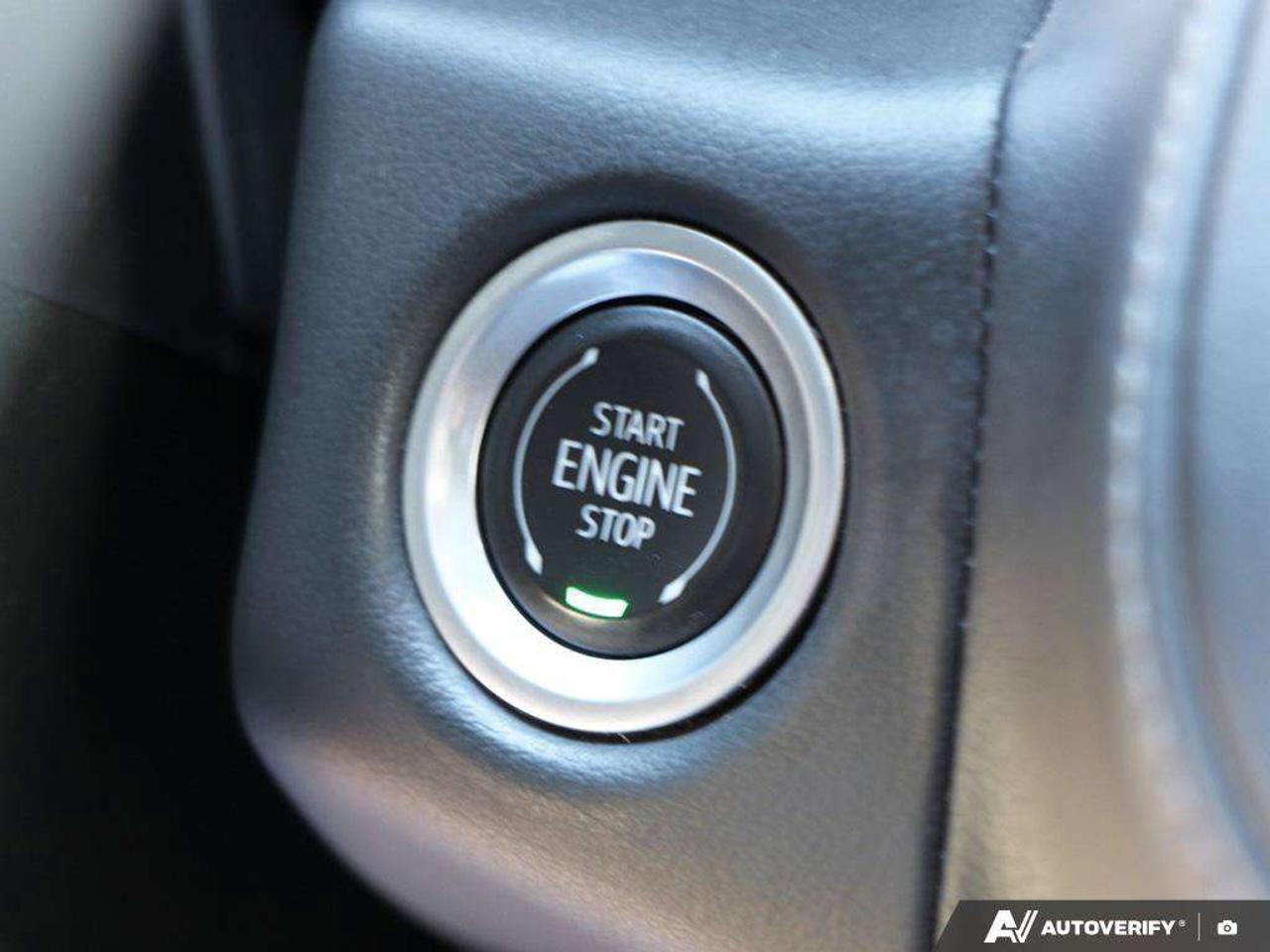 2023 GMC Yukon SLE, 5.3L V8, 4X4, ALLOYS, 8-PASSENGER, CLOTH, MACMASTER ORIGINAL, 1-OWNER, CERTIFIED PREOWNED! Photo