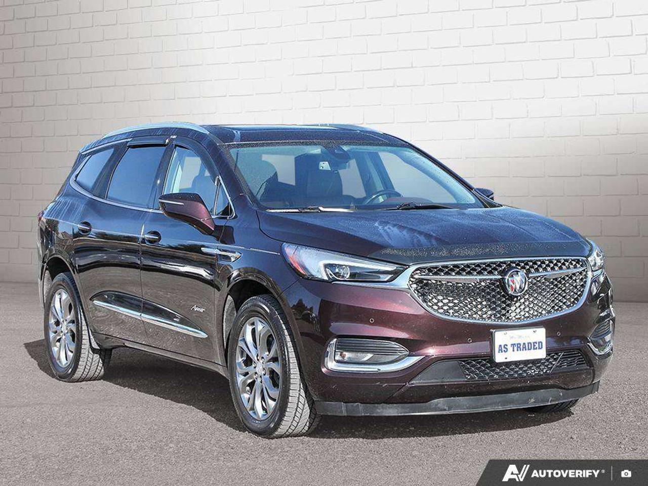 2021 Buick Enclave AVENIR, 3.6L V6, AWD, ALLOYS, LEATHER, 7-PASSENGER, NAVIGATION, CERTIFIED AS-TRADED! Photo