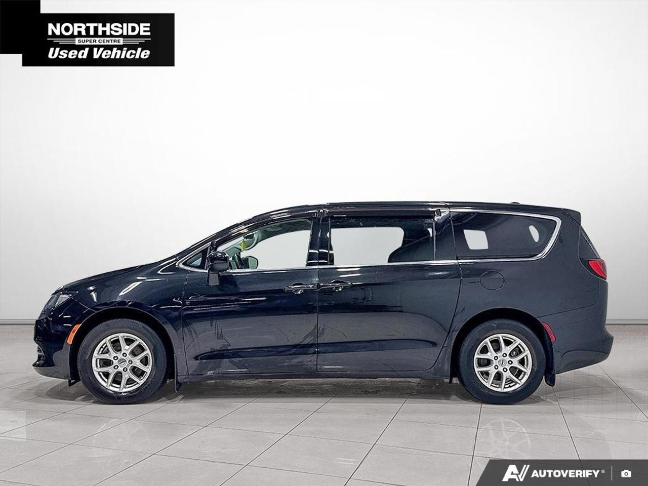 2022 Chrysler Grand Caravan SXT 2WD Photo