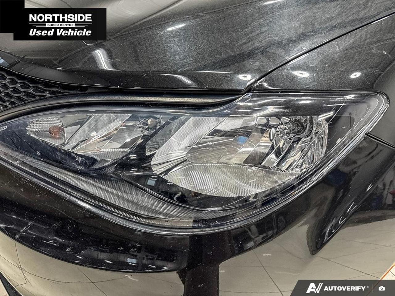 2022 Chrysler Grand Caravan SXT 2WD Photo