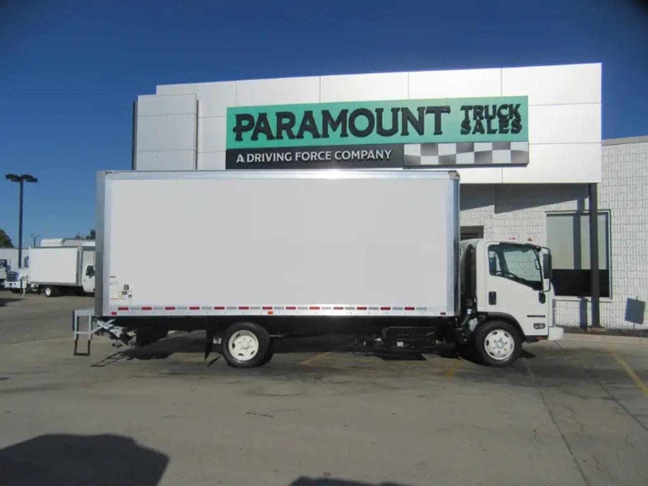 2024 Isuzu NRR DIESEL 20FT HIGH & WIDE BOX POWER LIFTGATE Photo5