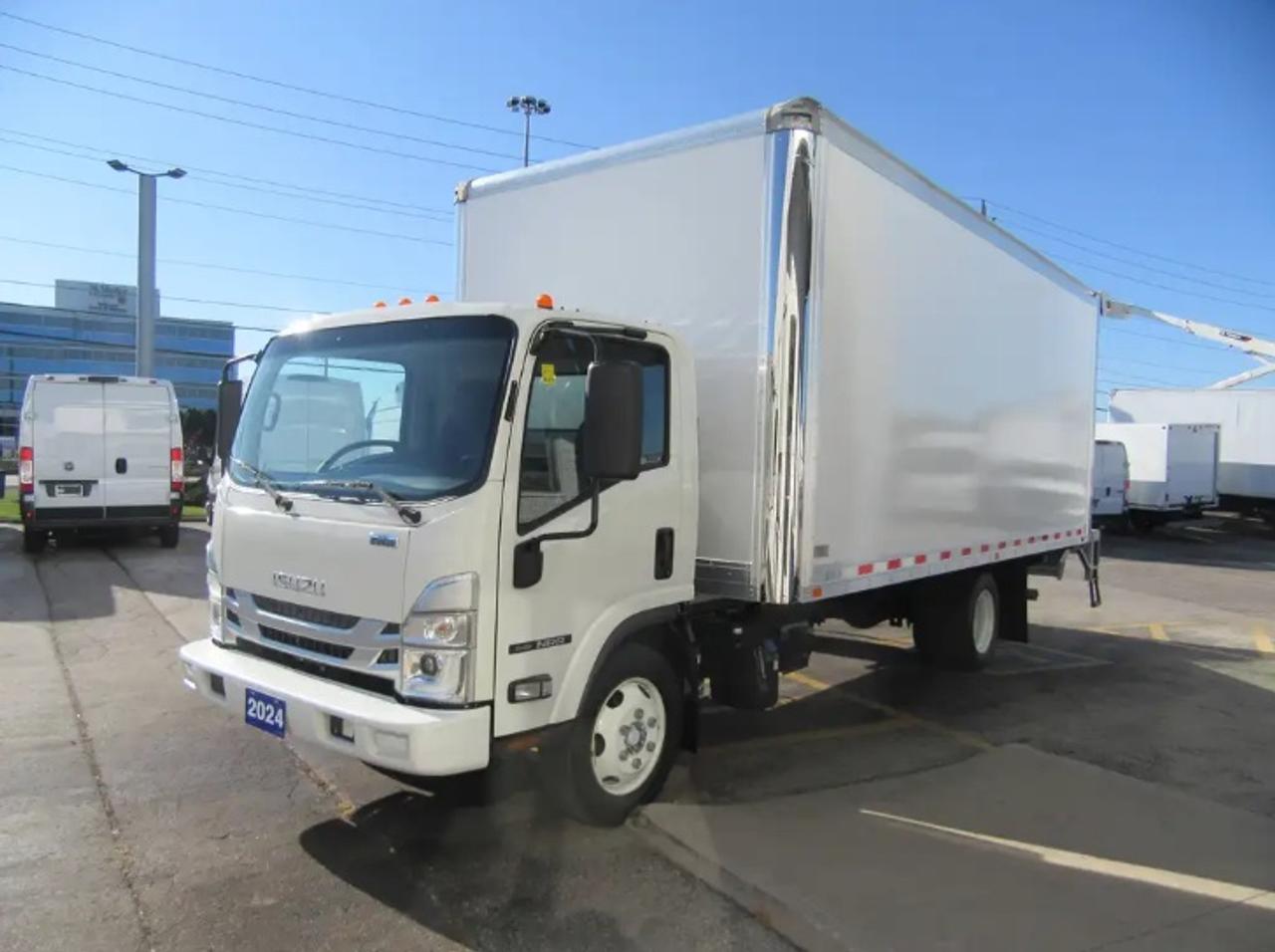 2024 Isuzu NRR DIESEL 20FT HIGH & WIDE BOX POWER LIFTGATE Photo