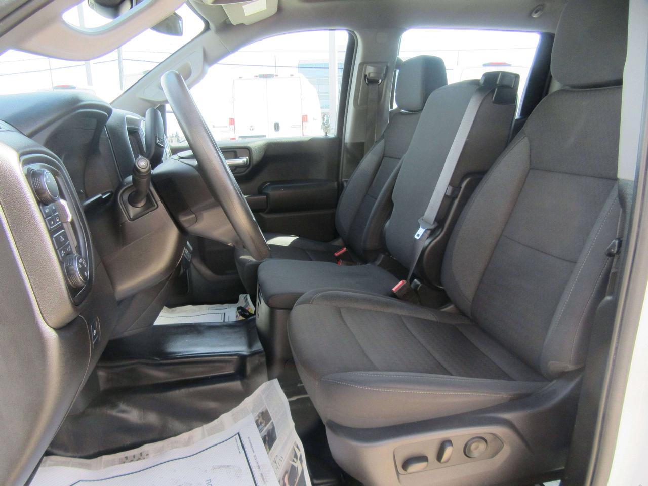 2024 Chevrolet Silverado 1500 CREW CAB 4X4 6.5FT BOX Photo