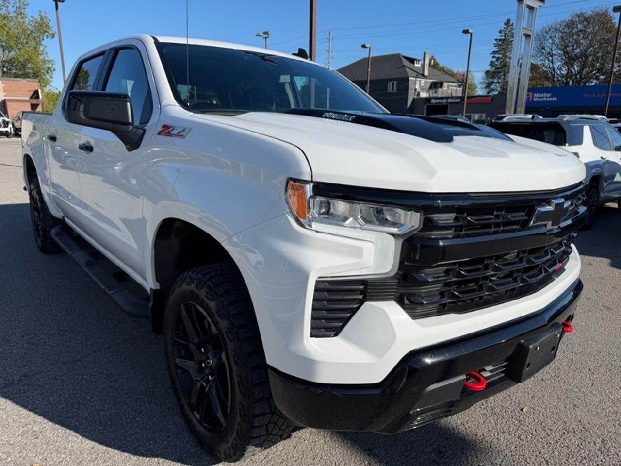 2025 Chevrolet Silverado 1500 Crew Cab Short Box 4-Wheel Drive LT Trail Boss Photo