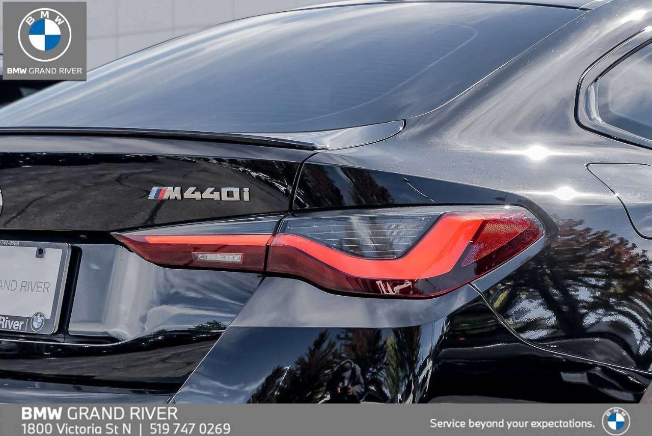 2024 BMW 4 Series  Photo