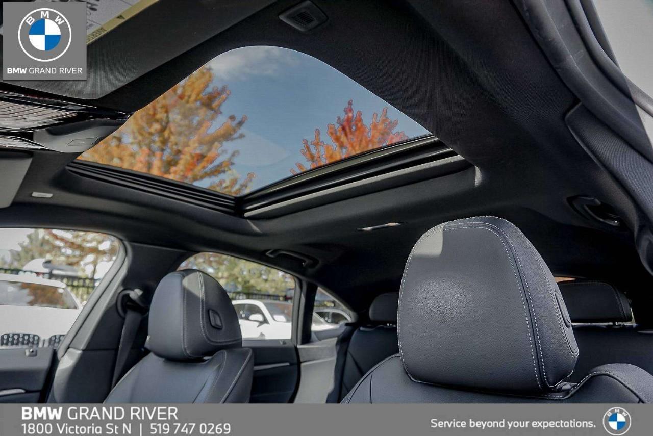 2024 BMW 4 Series  Photo