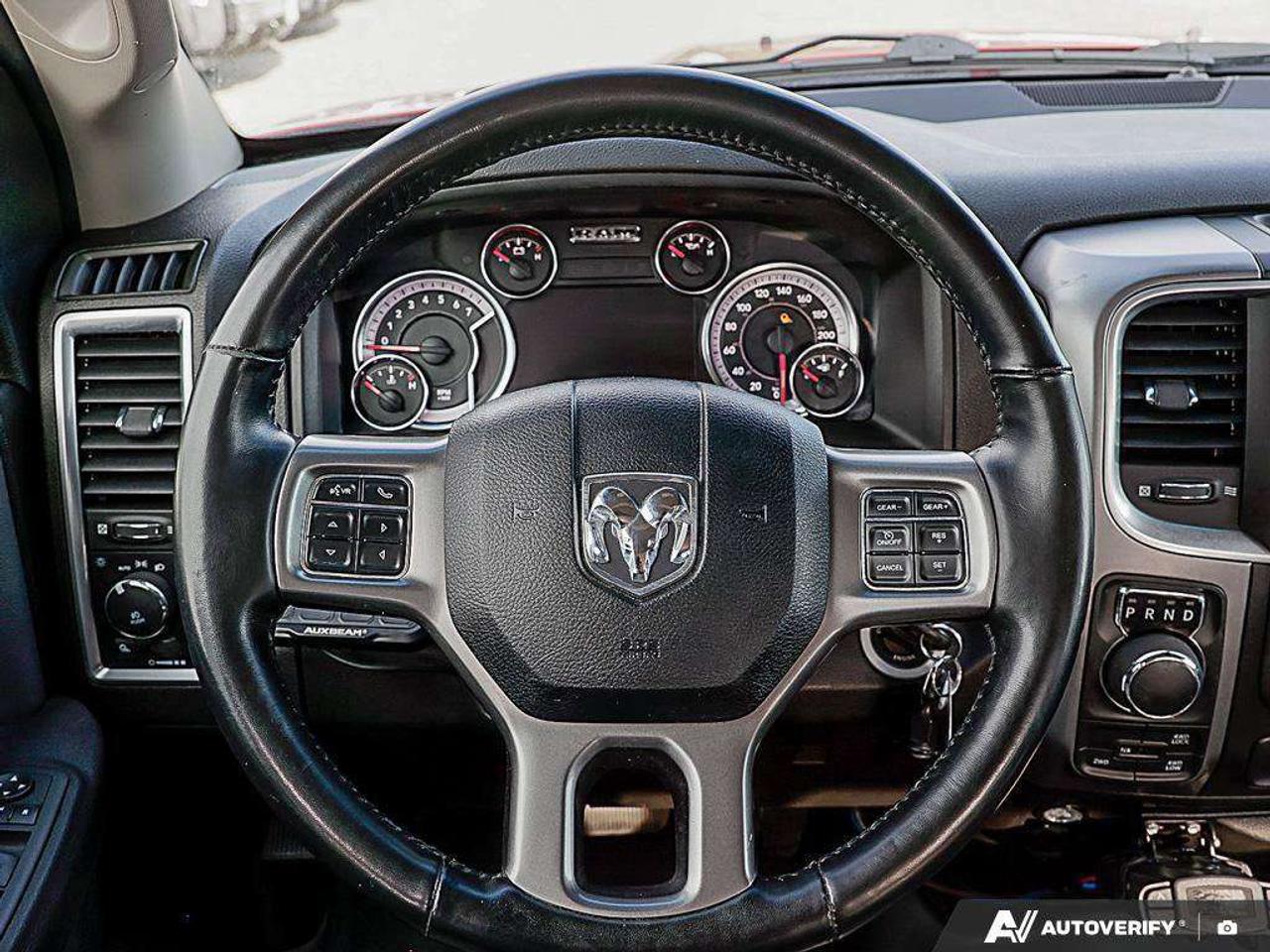 2021 RAM 1500 SLT, 5.7L HEMI V8, 4X4, ALLOYS, CLOTH, BENCH, CERTIFIED PREOWNED! Photo