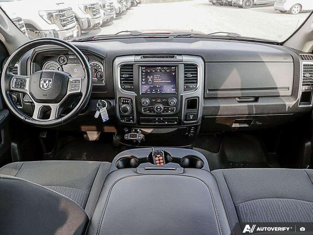 2021 RAM 1500 SLT, 5.7L HEMI V8, 4X4, ALLOYS, CLOTH, BENCH, CERTIFIED PREOWNED! Photo
