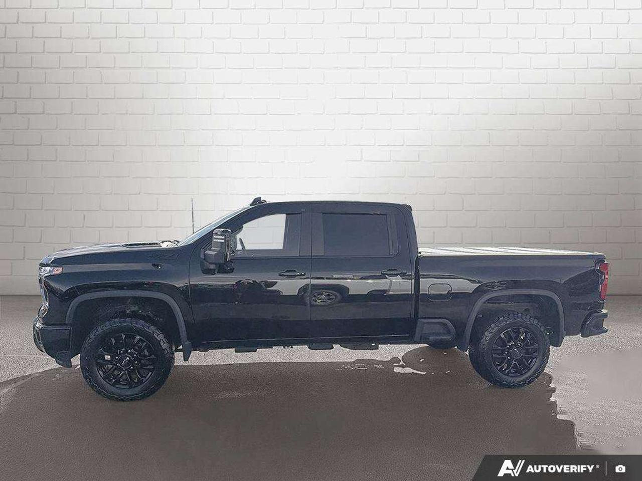 2025 Chevrolet Silverado 2500 One Owner   Trailer Brake Controller   Remote Start  Heated Seats Photo5