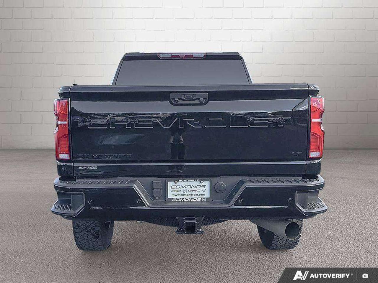 2025 Chevrolet Silverado 2500 One Owner   Trailer Brake Controller   Remote Start  Heated Seats Photo3