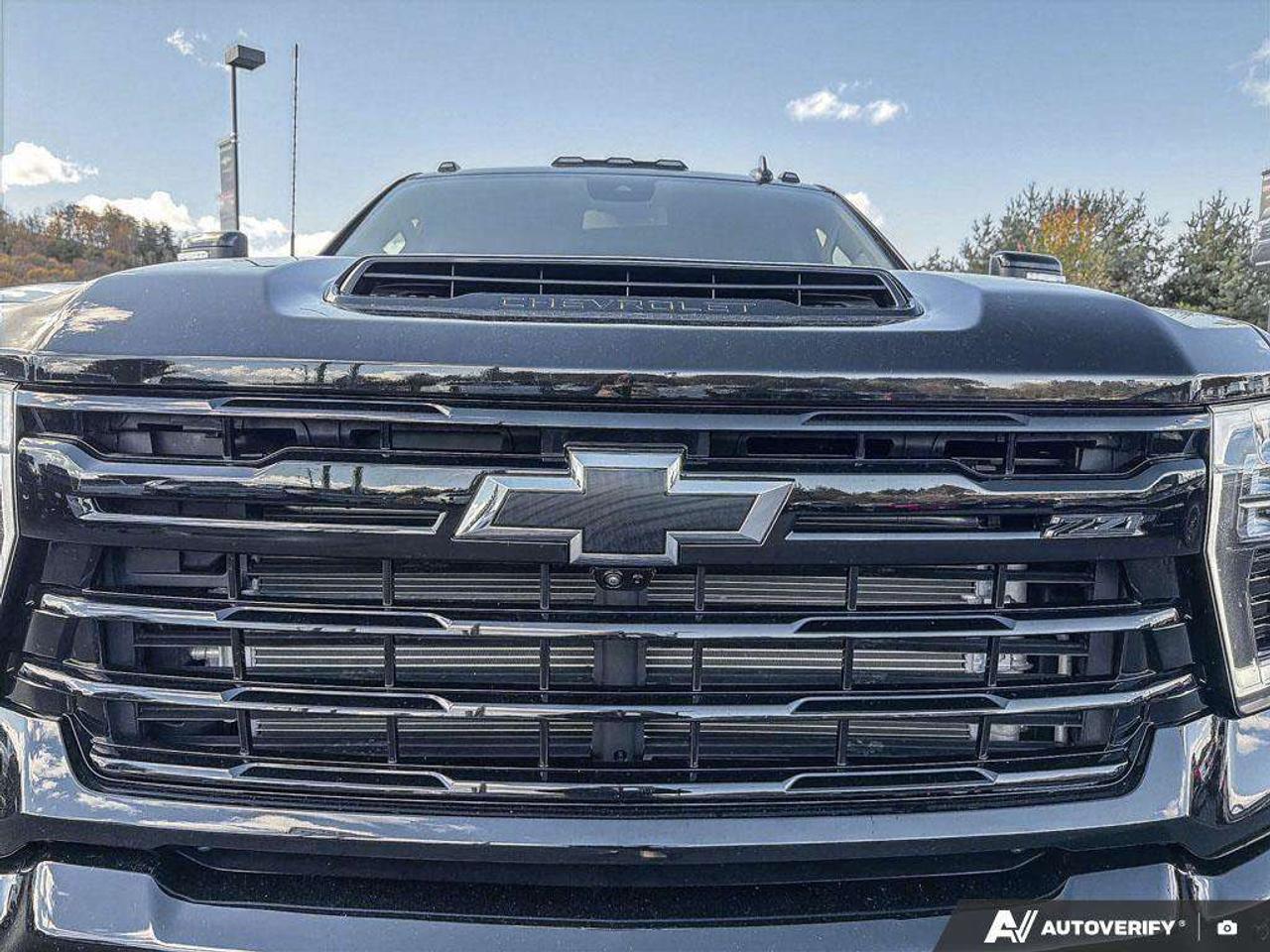 2025 Chevrolet Silverado 2500 One Owner   Trailer Brake Controller   Remote Start  Heated Seats Photo