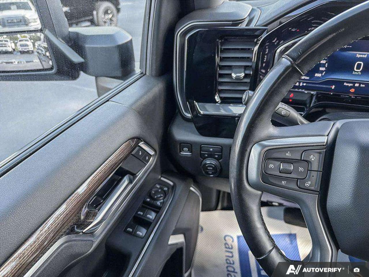 2025 Chevrolet Silverado 2500 One Owner   Trailer Brake Controller   Remote Start  Heated Seats Photo