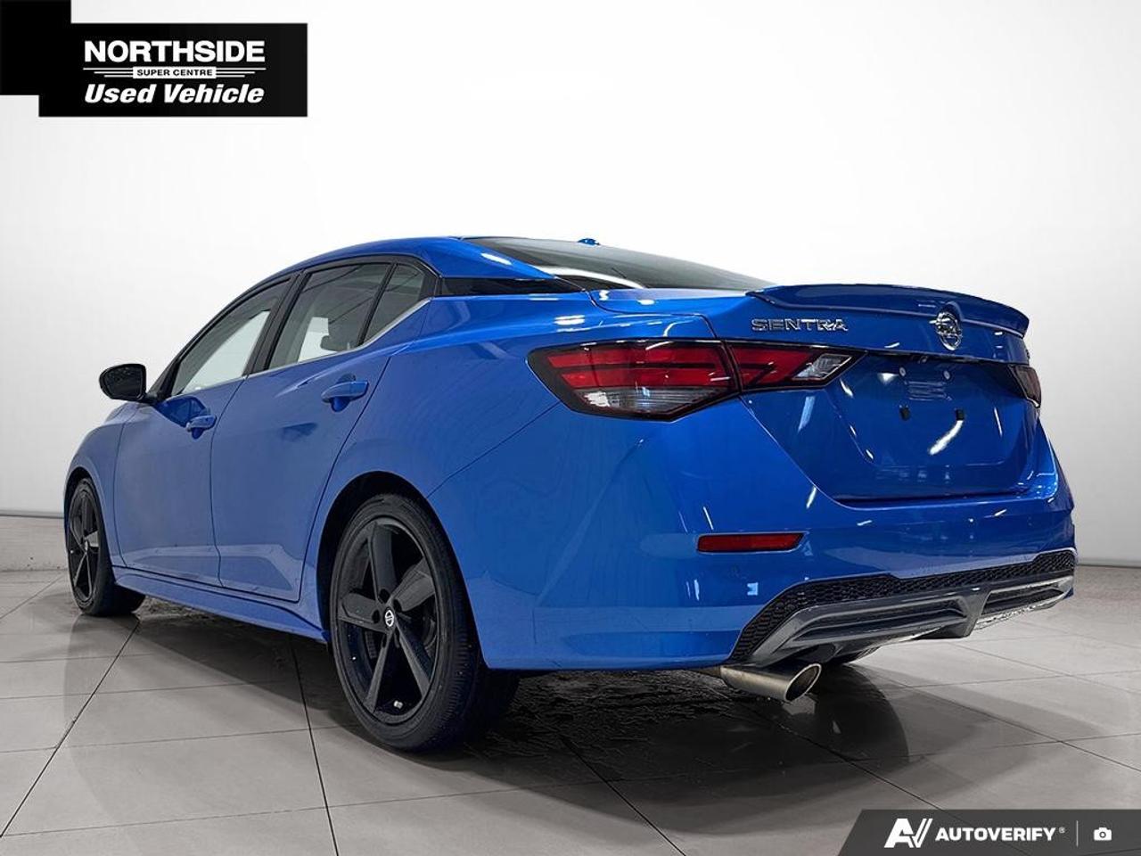 2021 Nissan Sentra SR CVT Photo4