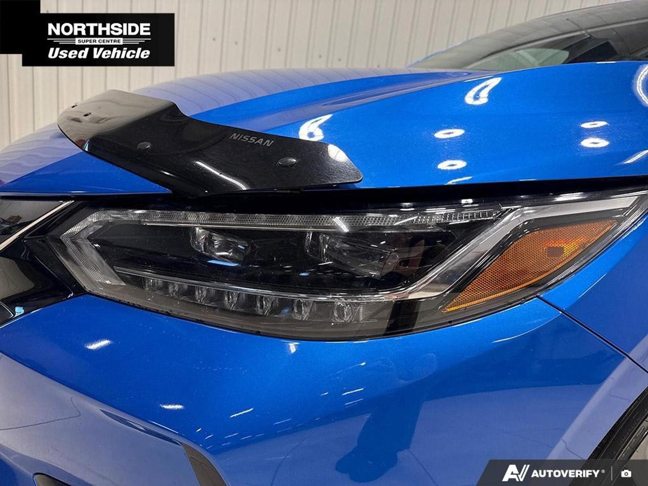 2021 Nissan Sentra SR CVT Photo