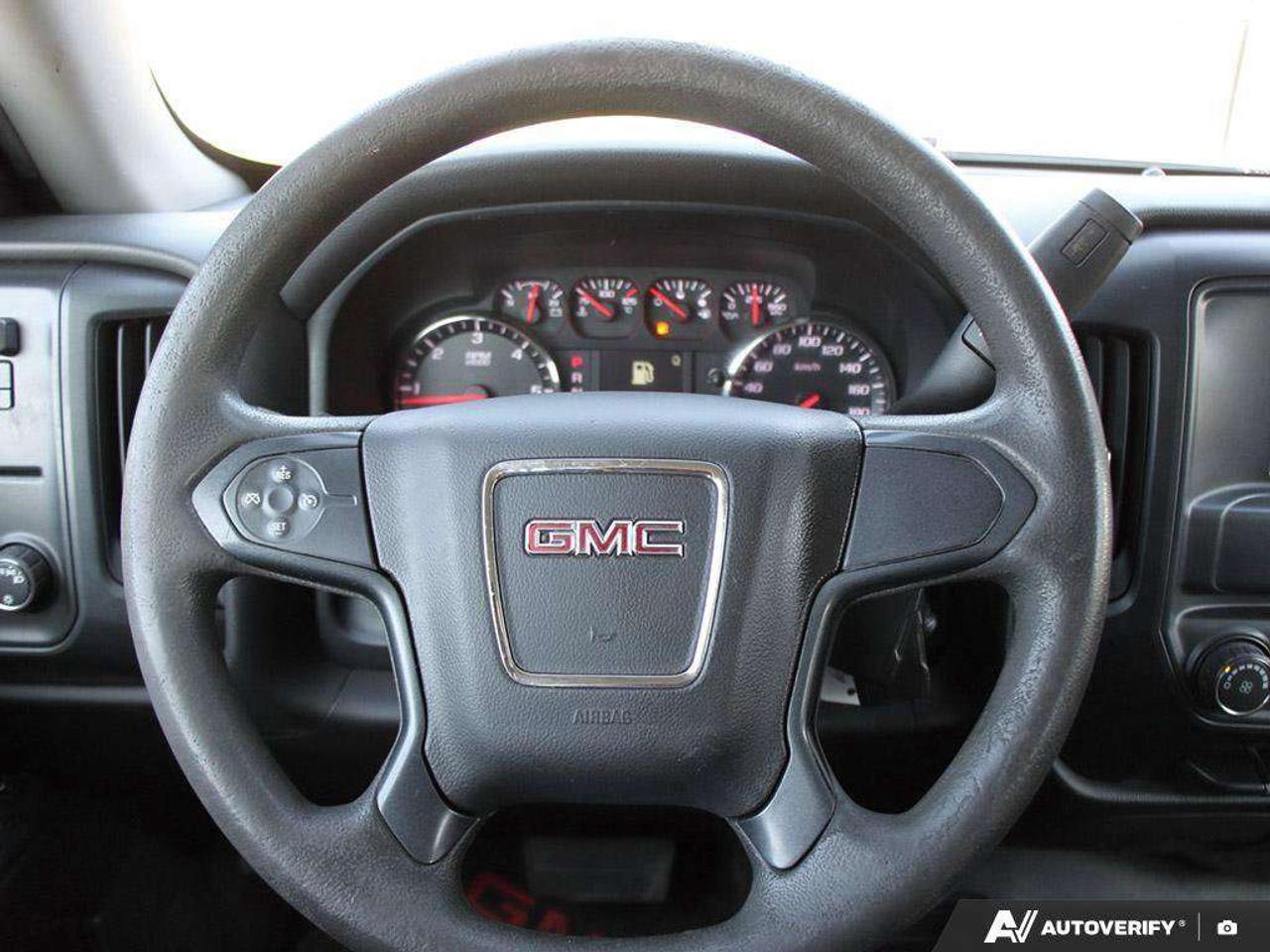 2017 GMC Sierra 1500 WT, 5.3L V8, 4X4, STEELS, CLOTH, BENCH, ONE-OWNER, AS-TRADED! Photo