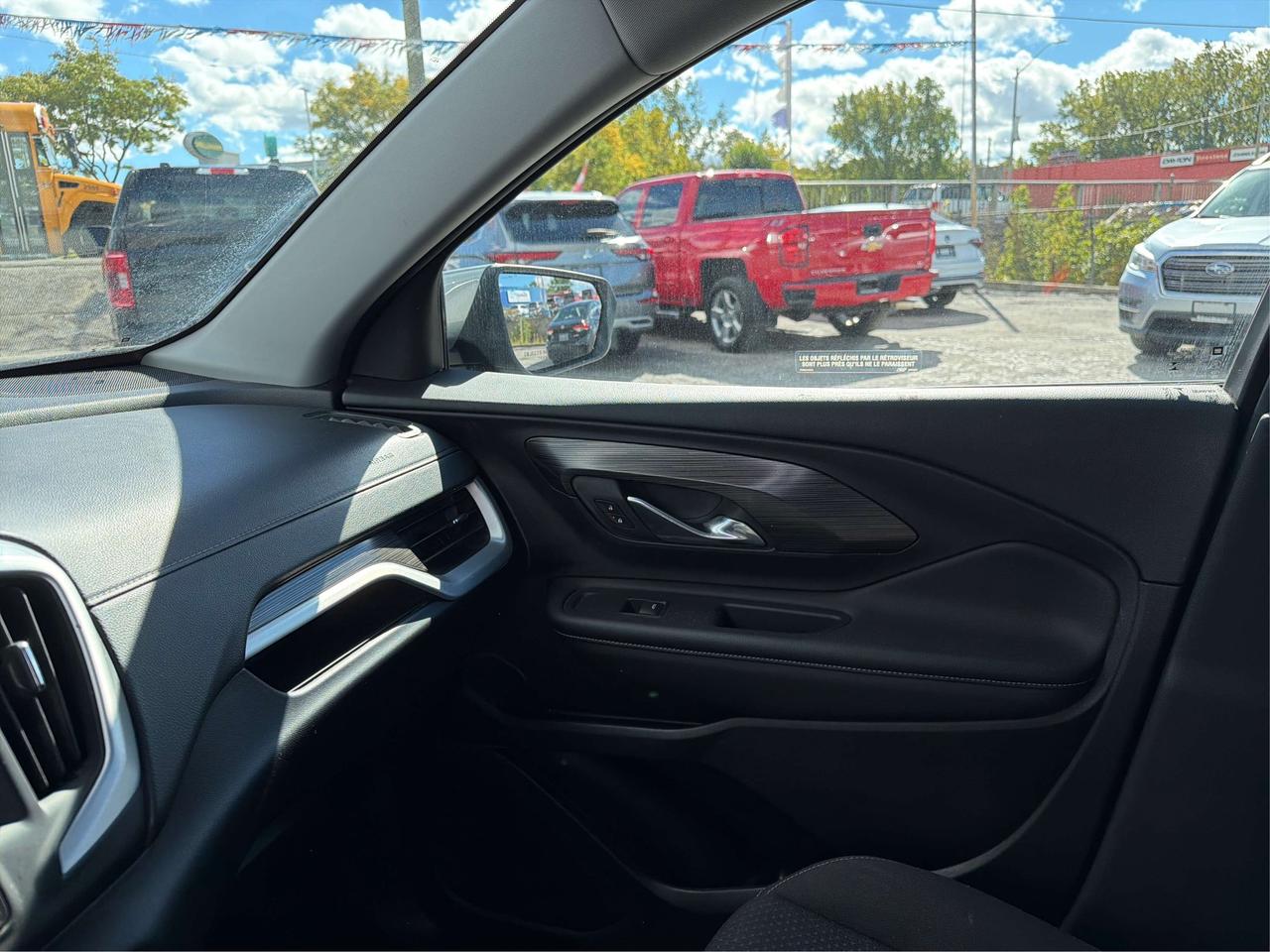2024 GMC Terrain SLE/WINTER READY/BUPCAM/WE FINANCE ALL CREDIT! Photo