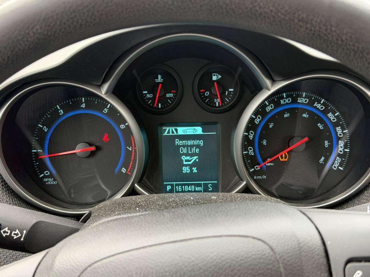 2016 Chevrolet Cruze 4DR SDN LT W-1LT Photo