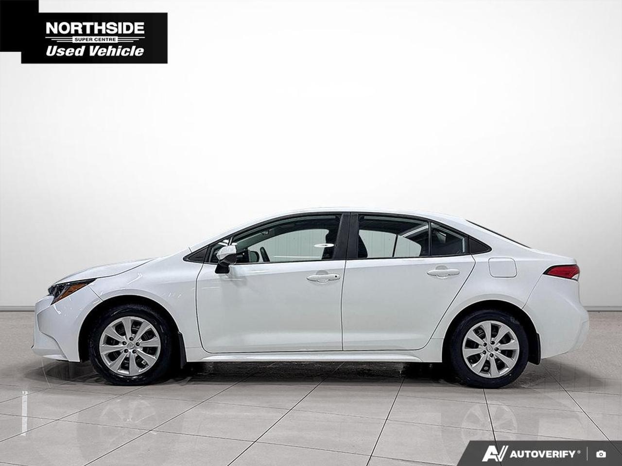2022 Toyota Corolla LE CVT Photo
