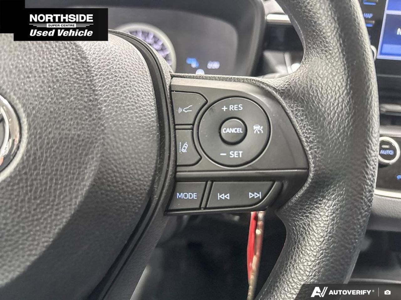 2022 Toyota Corolla LE CVT Photo