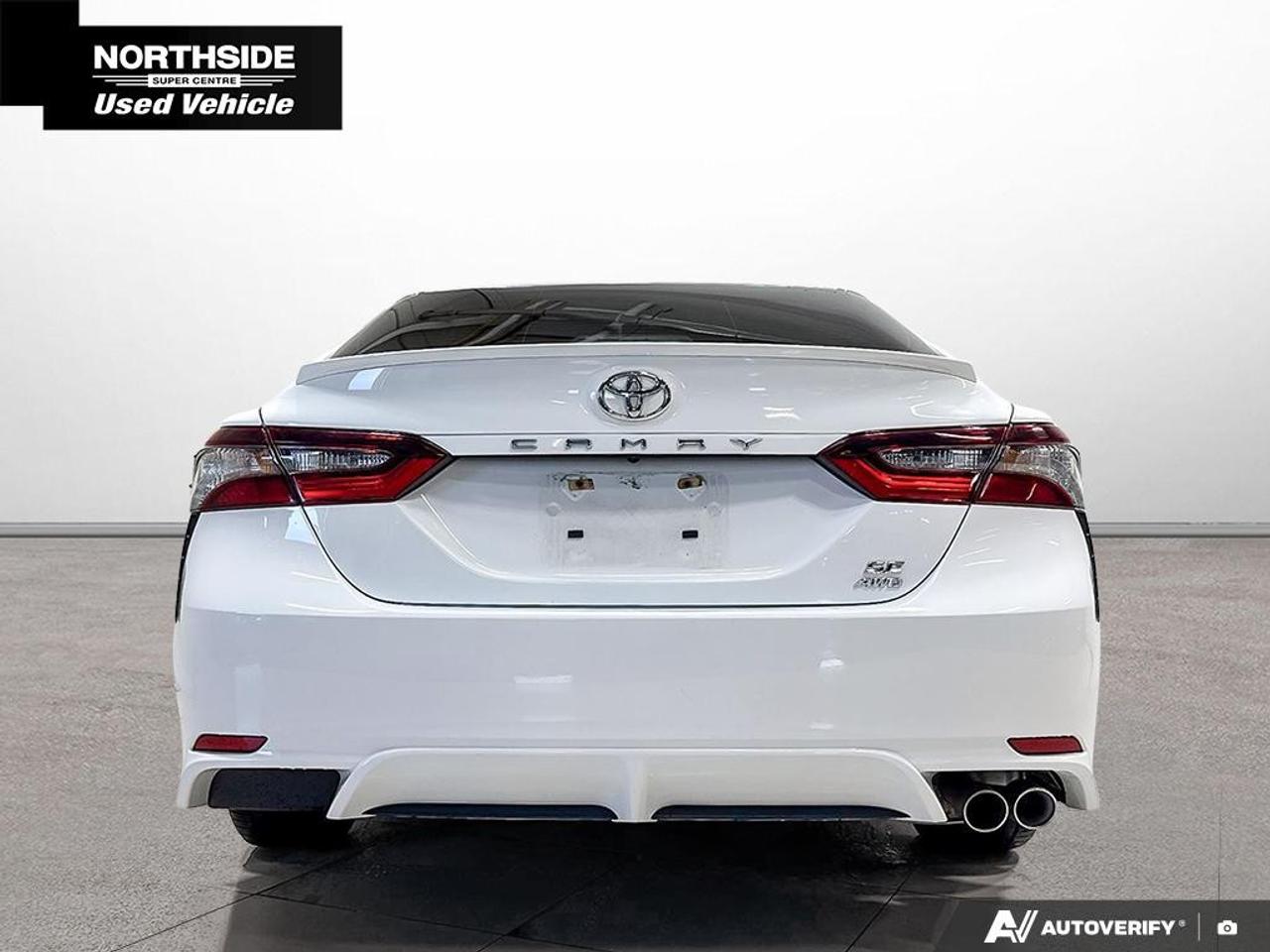 2022 Toyota Camry SE Auto AWD Photo