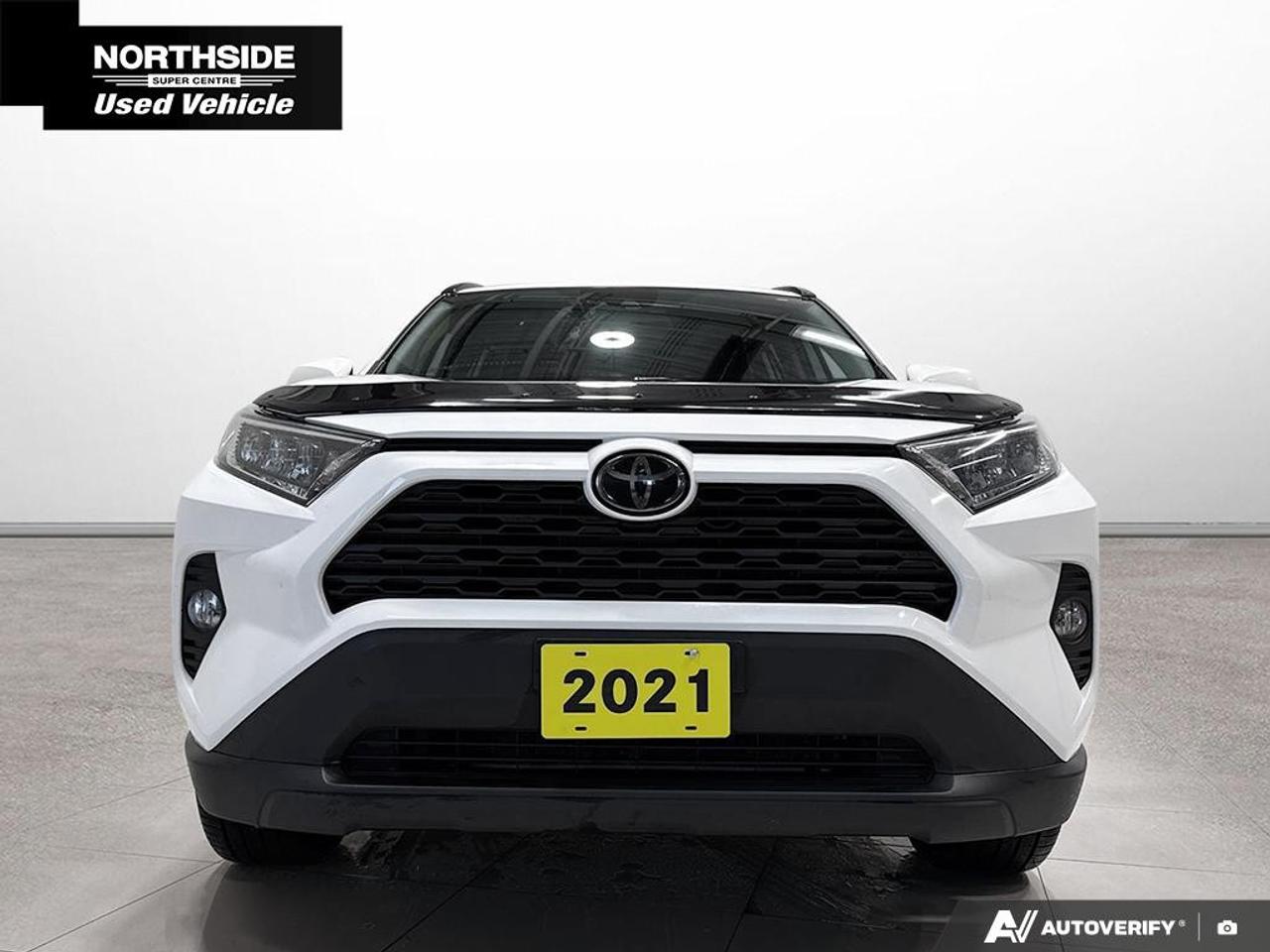 2021 Toyota RAV4 XLE AWD Photo5