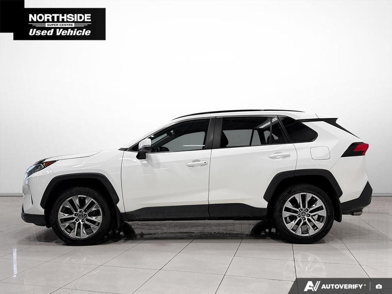2021 Toyota RAV4 XLE AWD Photo