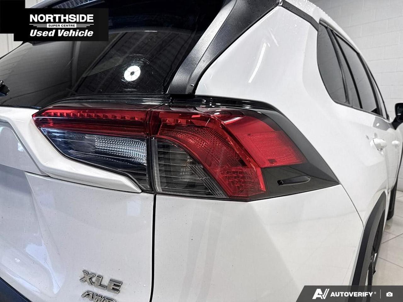 2021 Toyota RAV4 XLE AWD Photo