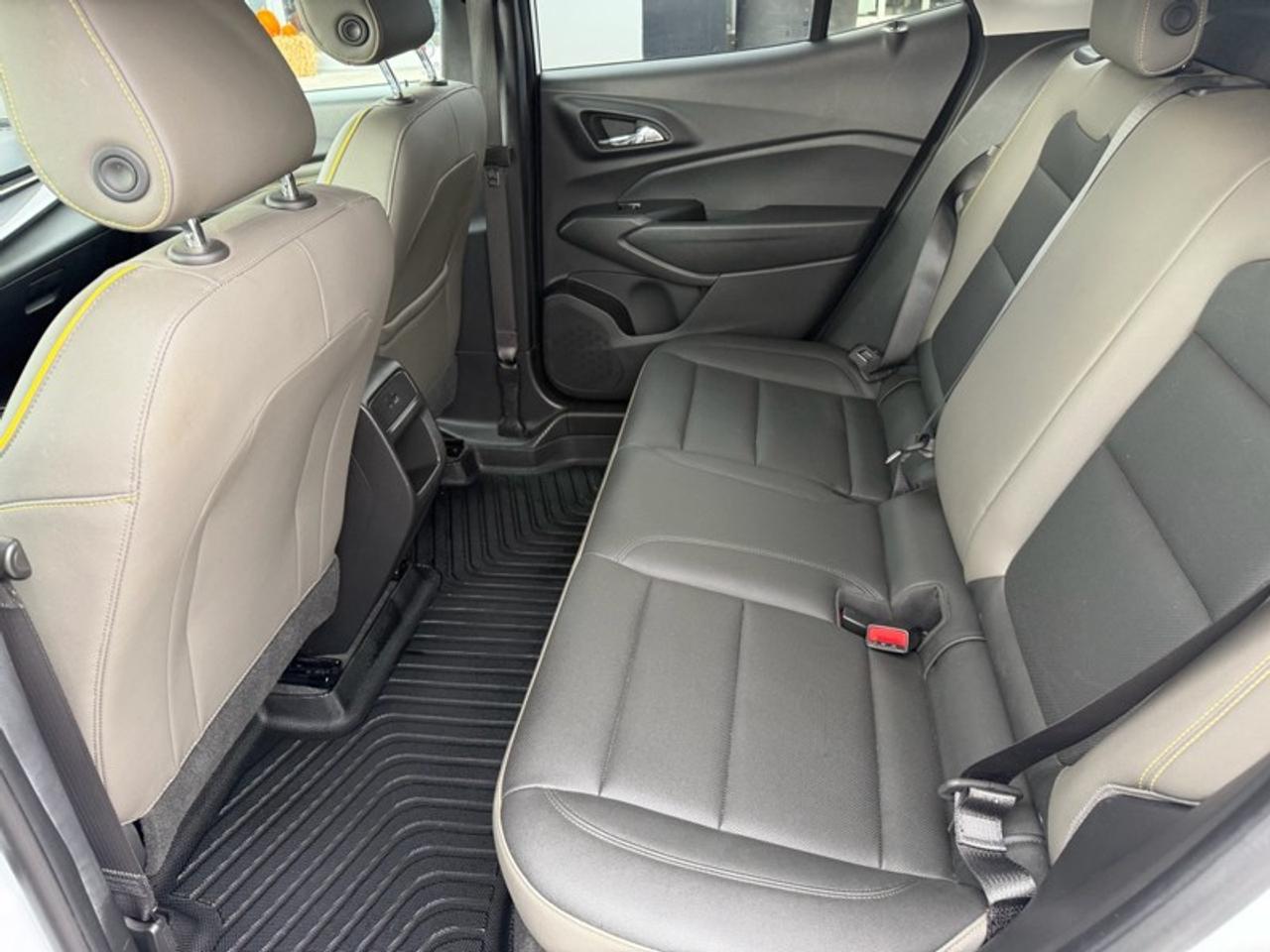 2025 Chevrolet Trax FWD 4dr ACTIV Photo