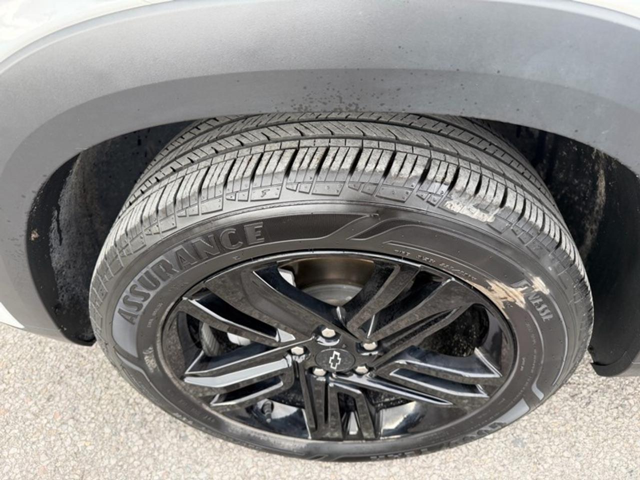2025 Chevrolet Trax FWD 4dr ACTIV Photo