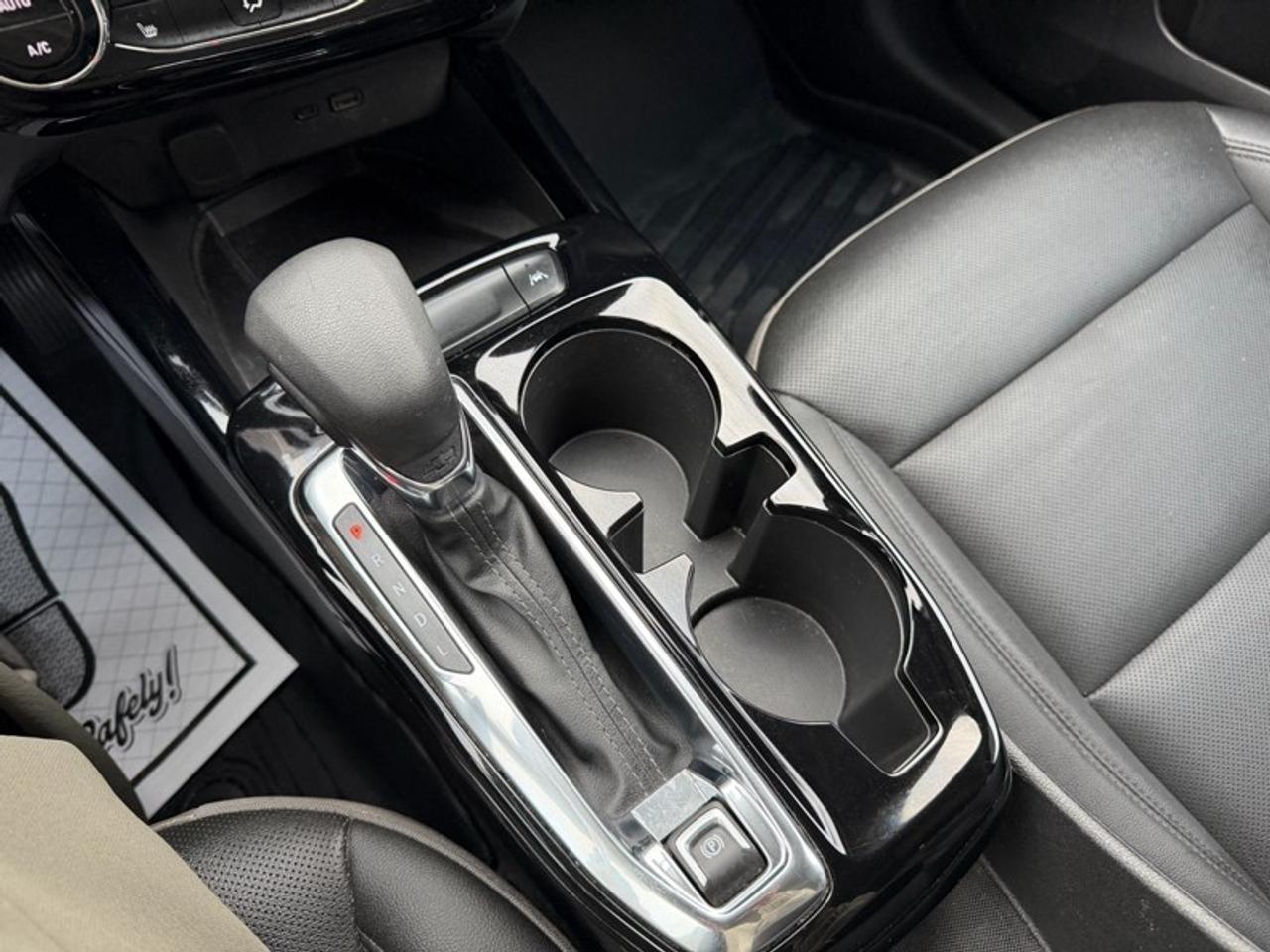2025 Chevrolet Trax FWD 4dr ACTIV Photo