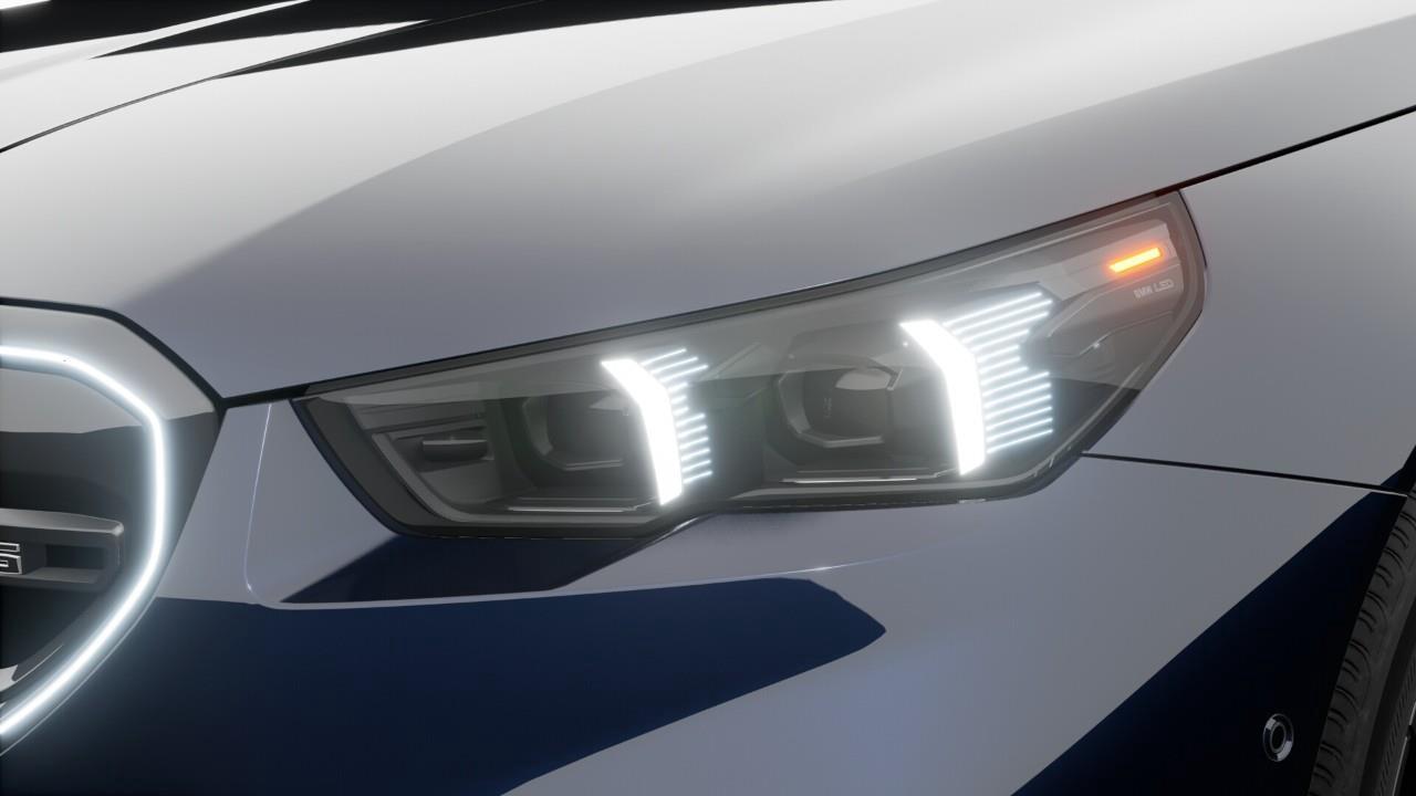 2027 BMW M5 Base 4dr All-Wheel Drive Sedan Photo