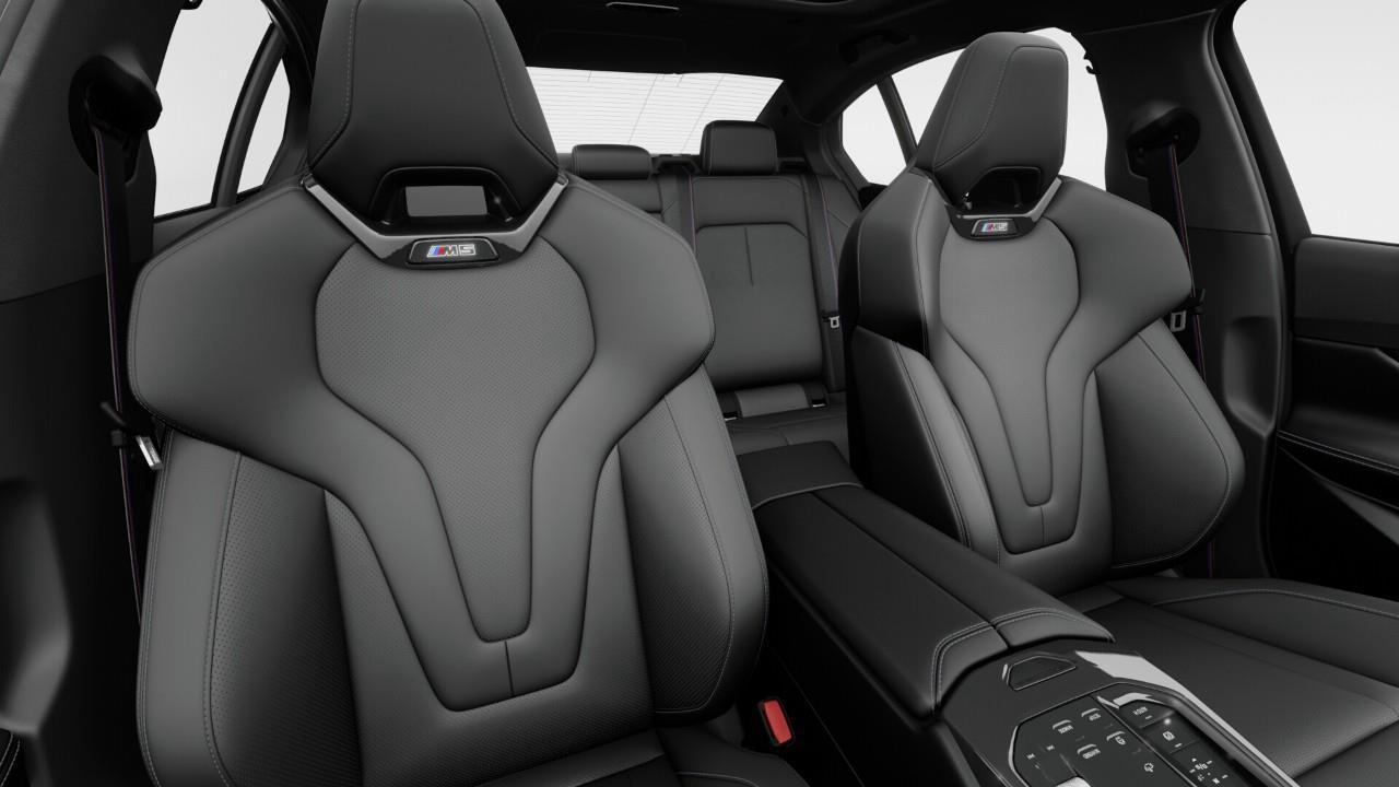 2027 BMW M5 Base 4dr All-Wheel Drive Sedan Photo