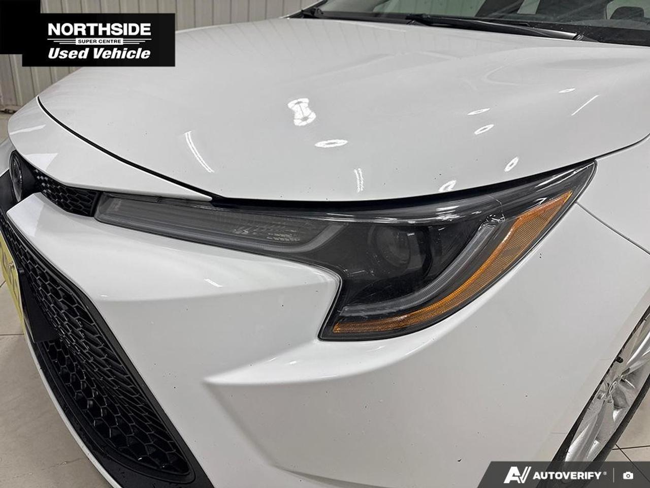 2022 Toyota Corolla L Manual Photo
