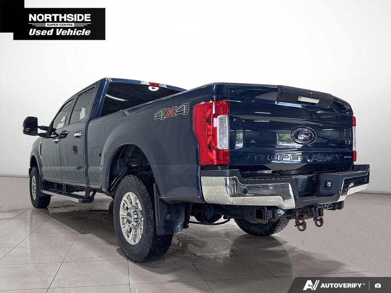 2019 Ford SUPER DUTY F-250 SRW XLT 4WD Crew Cab 6.75' Box Photo